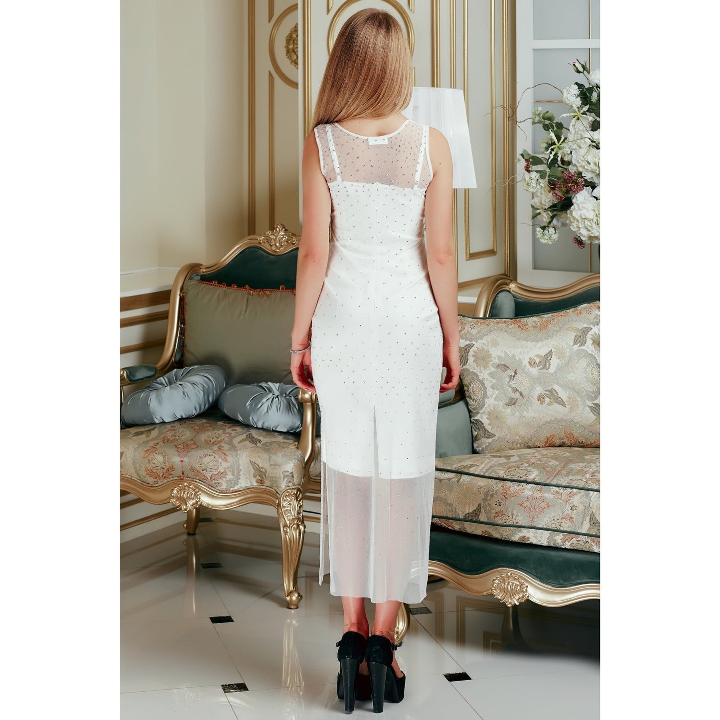 Beautiful white summer/cocktail dress - Sara Lauren USA