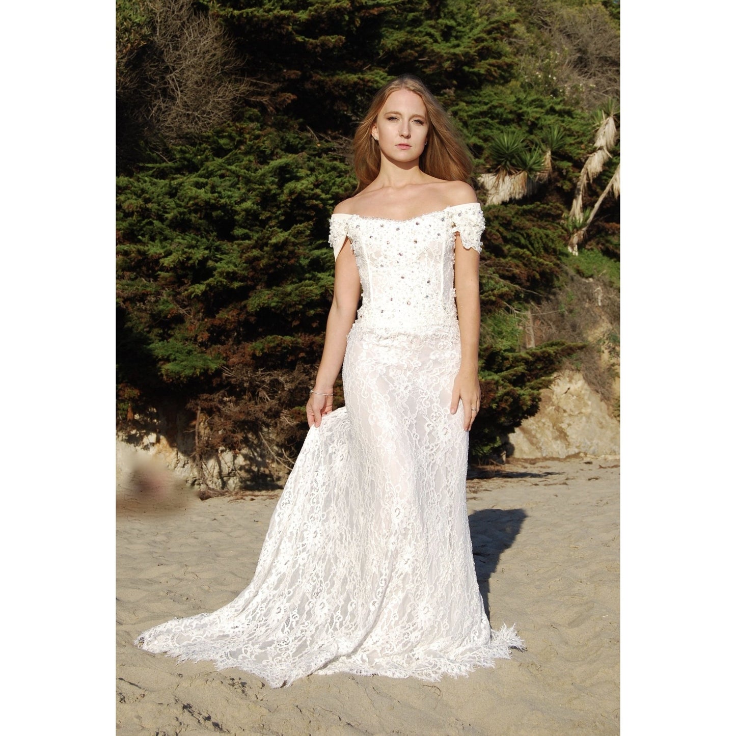 French Lace Wedding Dress, One of a kind! - Sara Lauren USA